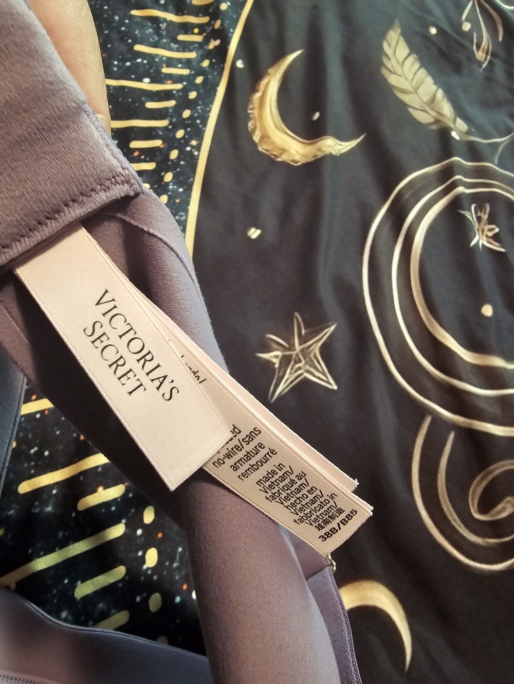 NWT VICTORIA'S SECRET Padded No-Wire Bra in Lilac - 38B - Picture 10 of 10